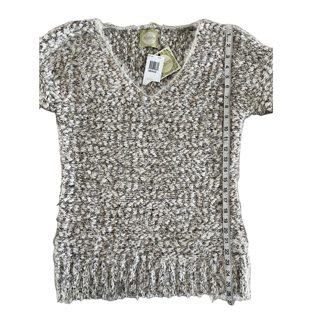 Alythea Textured Knit V Neck Sweater Ivory Speckled Metallic Women's Medium NWT - Picture 8 of 8